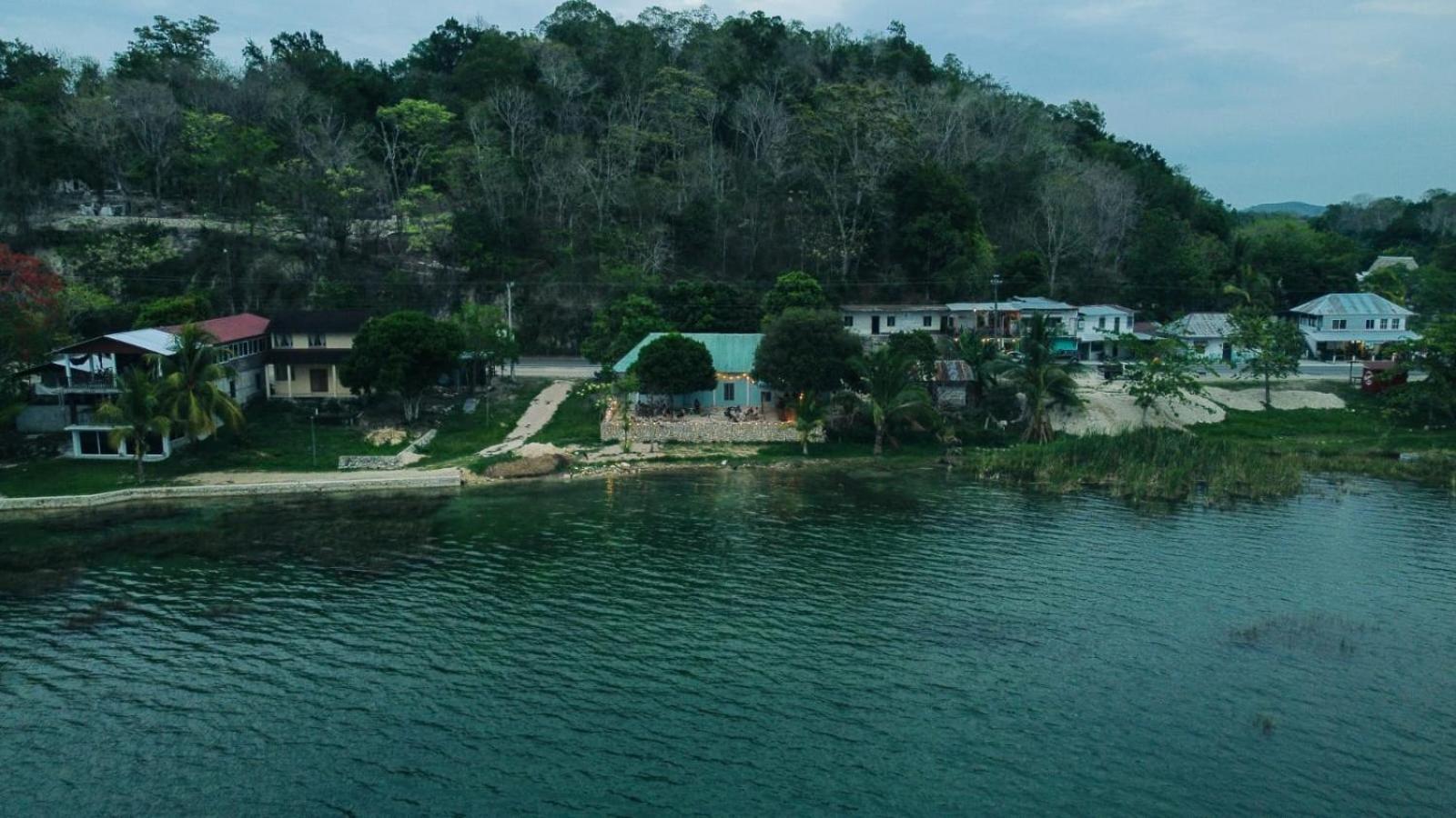 Bikini Beach El Remate Exterior photo